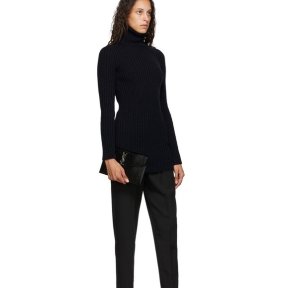 NEW!!! SAINT LAURENT YSL Crocodile Embossed Calfskin Uptown Monogram Clutch - Picture 4 of 11